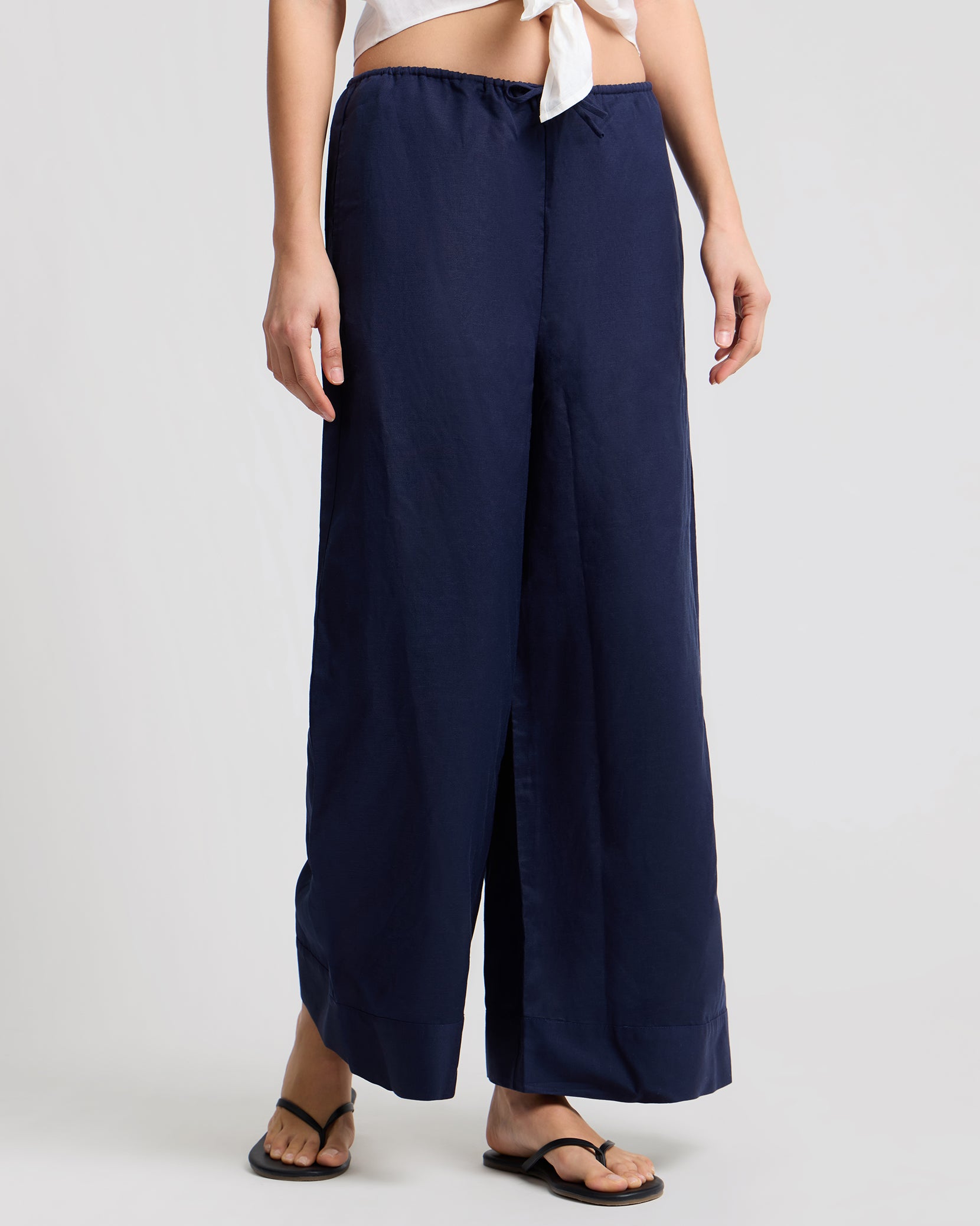 Noir Navy